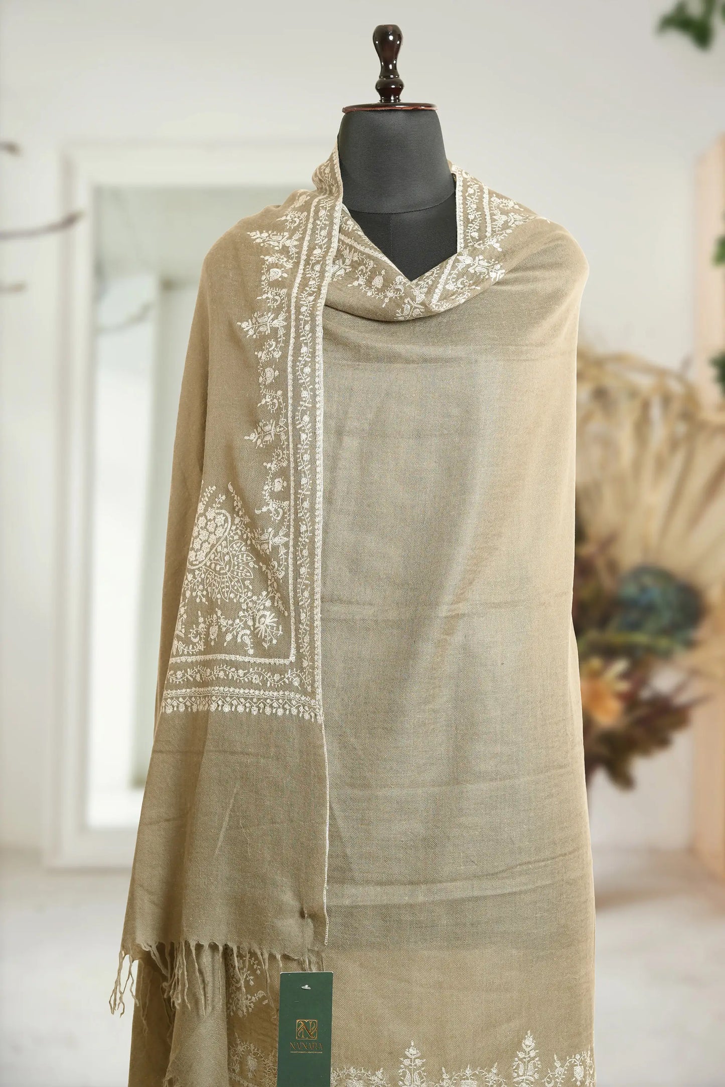 Belgium Toosh with Sozni Embroidery Border