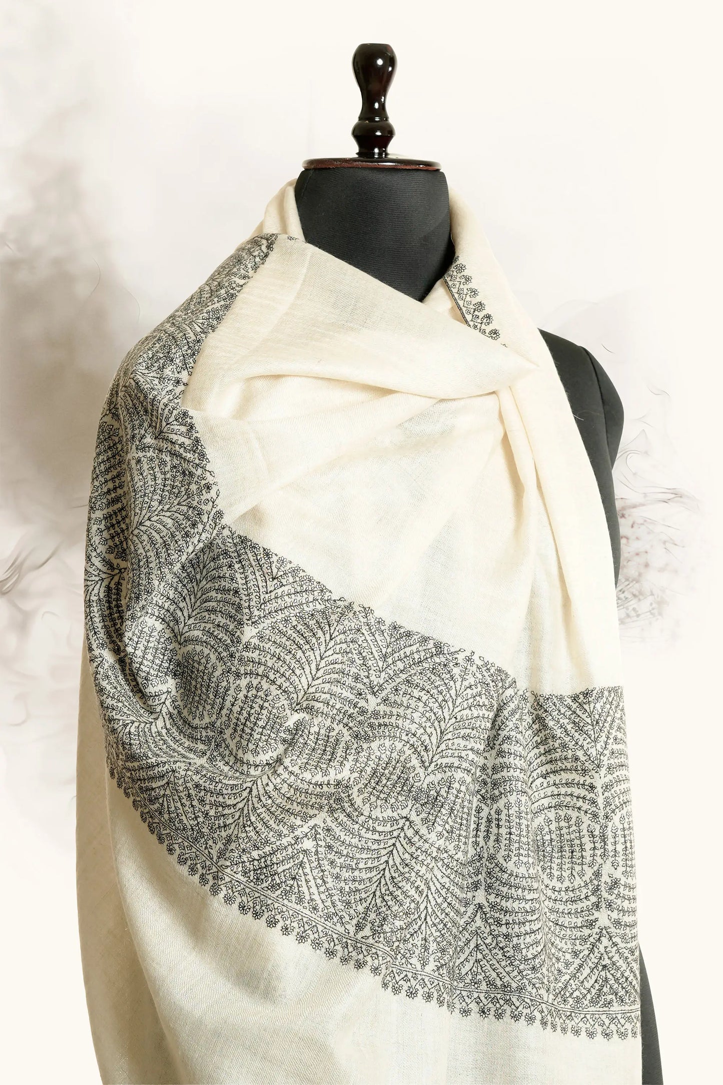 Belgium Toosh Shawl with Sozni Border