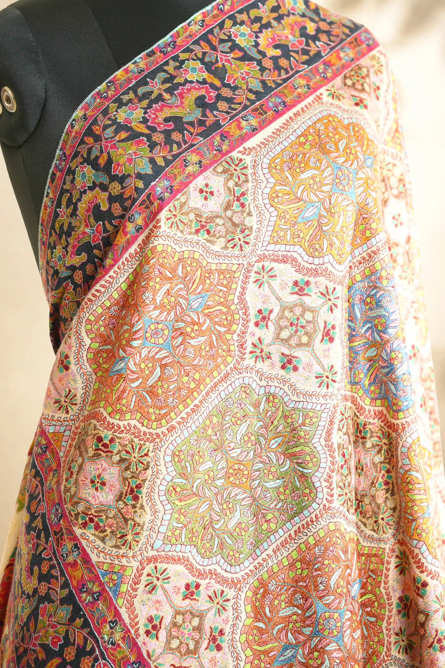 Pashmina Jamawar Shawl with Kalamkari Border