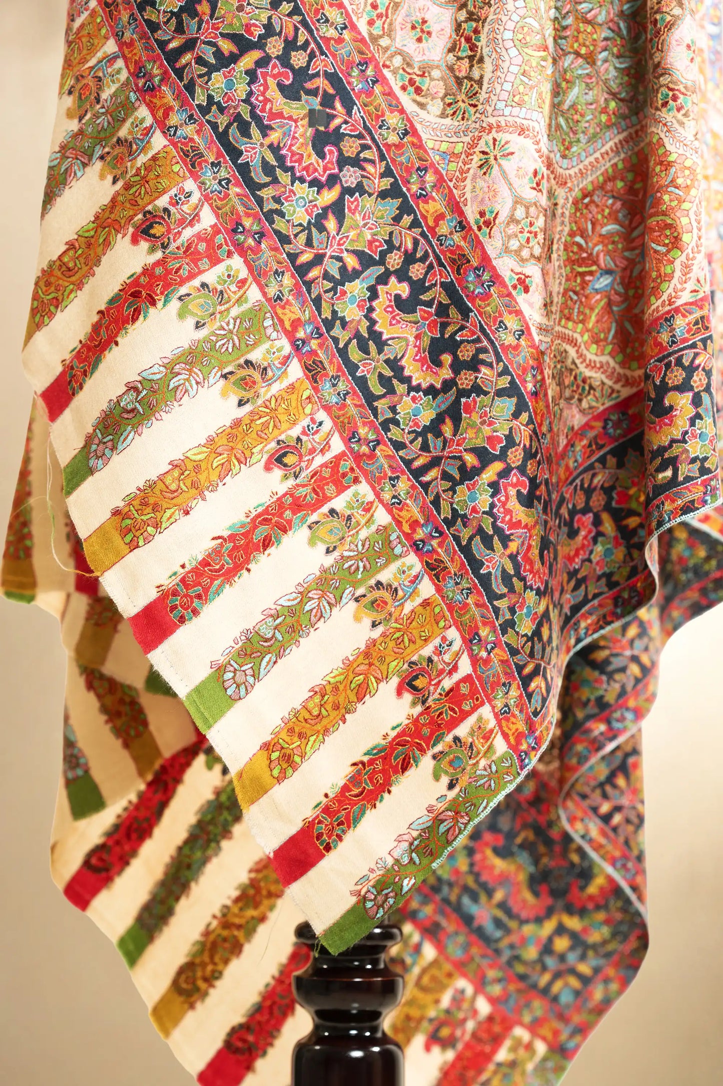 Pashmina Jamawar Shawl with Kalamkari Border