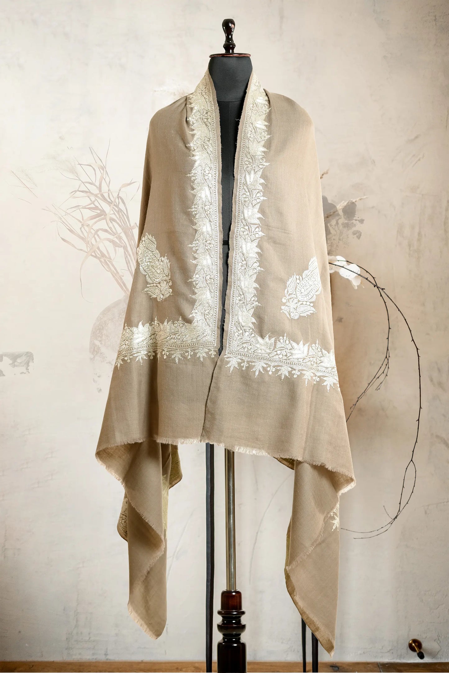 Natural Colour Tilla Border Shawl