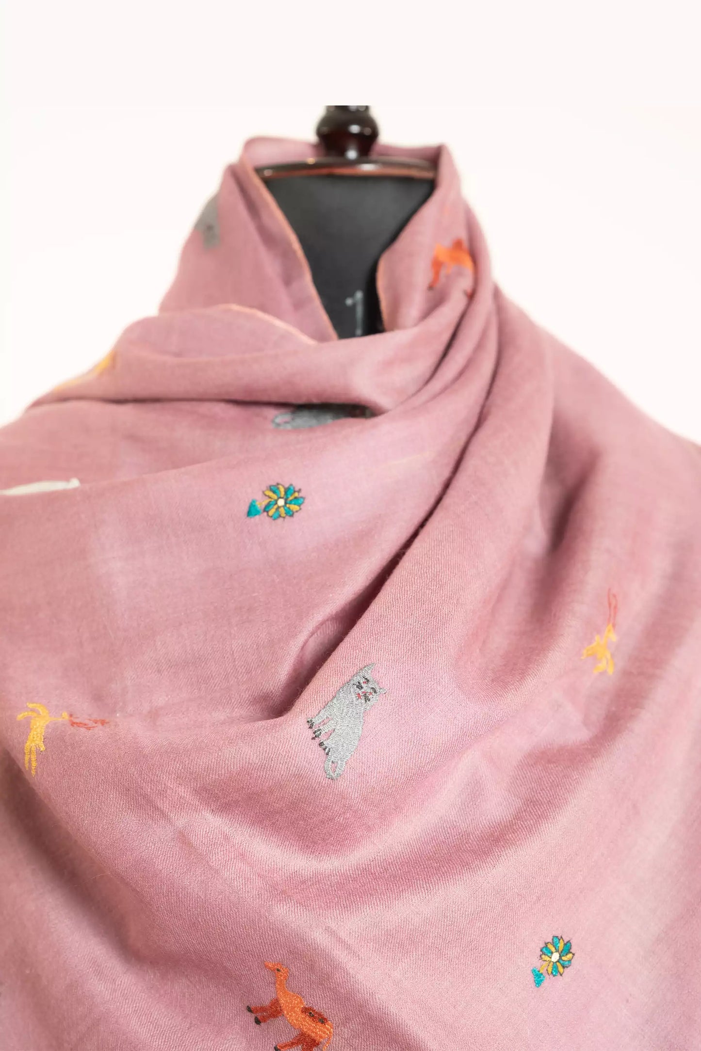 Pink Figuer Stole (A)