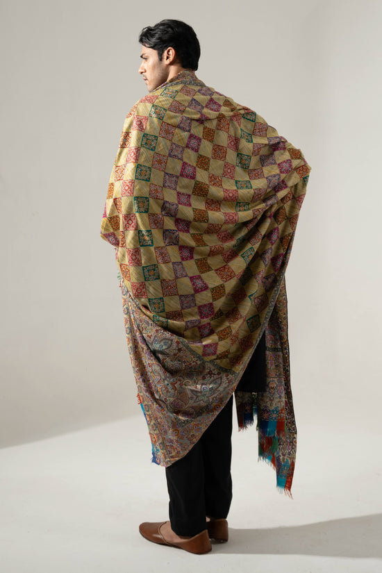 MEN's KALAMKARI SHAWL WITH SOZNI WORK