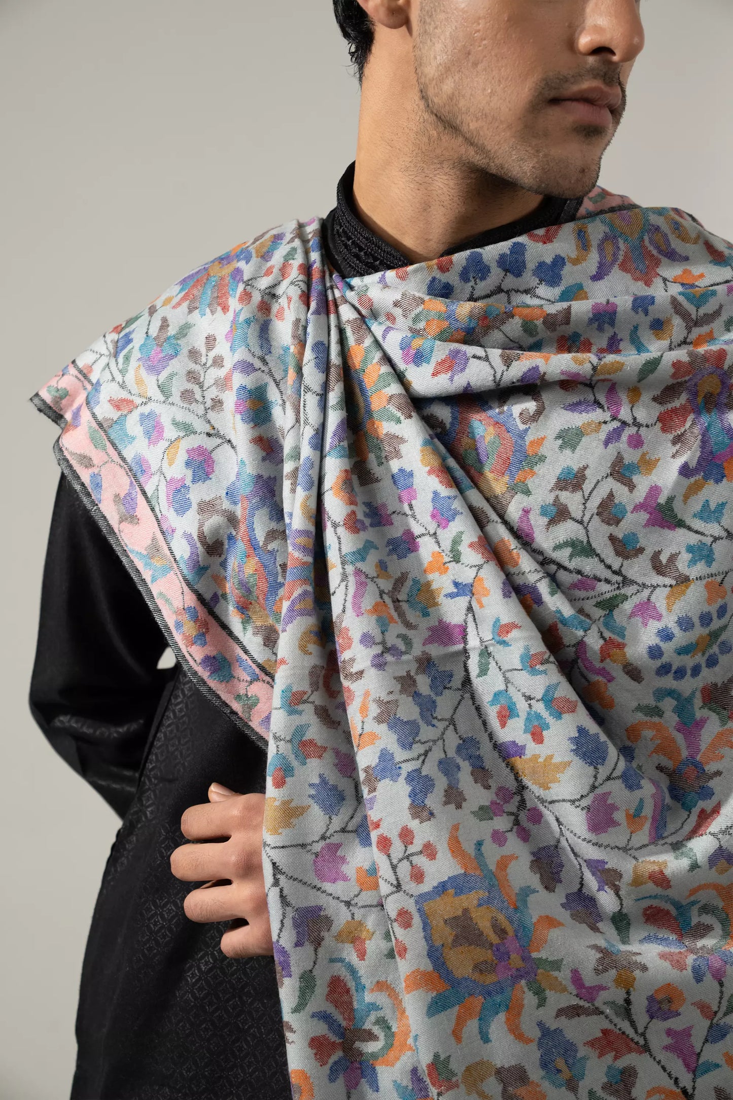 Men's Kani Shawl in Light Blue