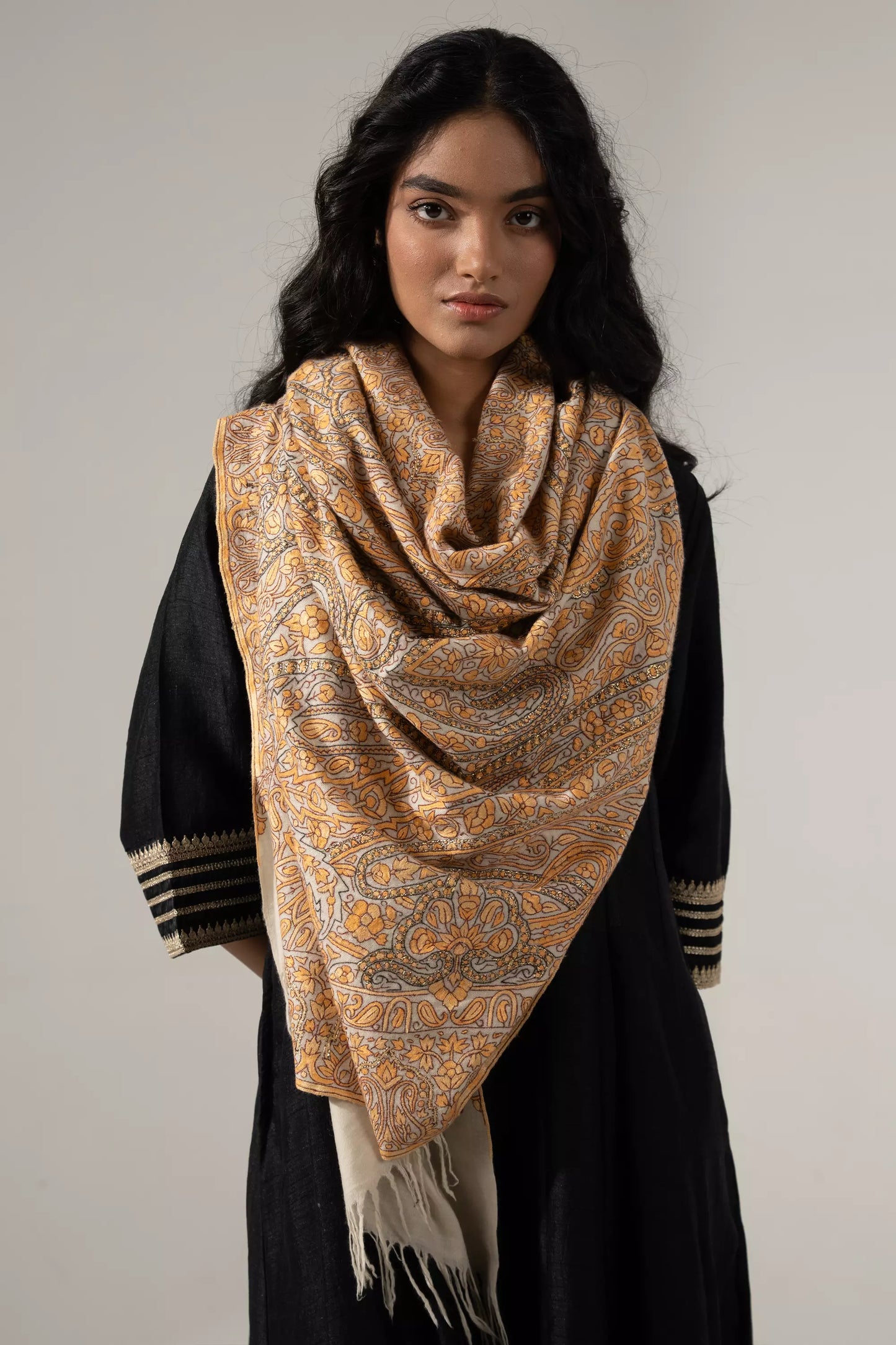 Paper Mache Shawl with Tilla Highlights