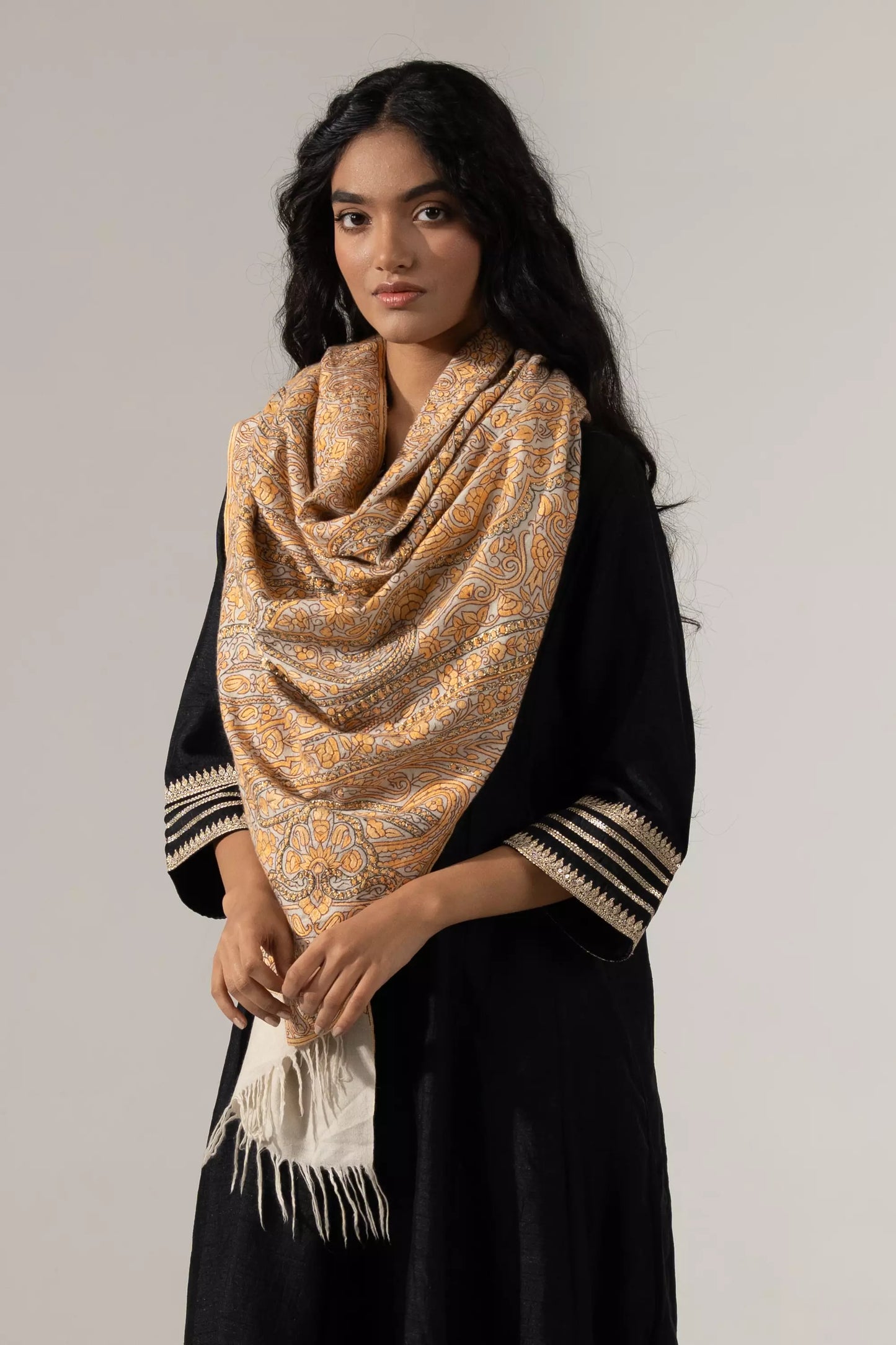 Paper Mache Shawl with Tilla Highlights