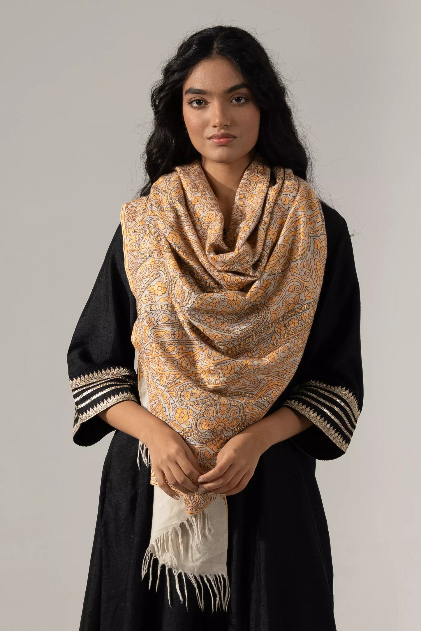 Paper Mache Shawl with Tilla Highlights