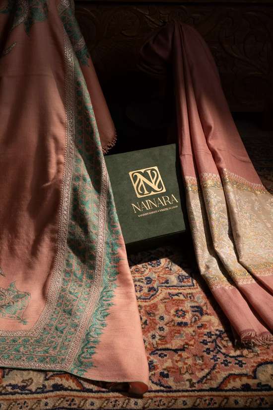 Tilla Border with Sozni Light Pink for Ladies