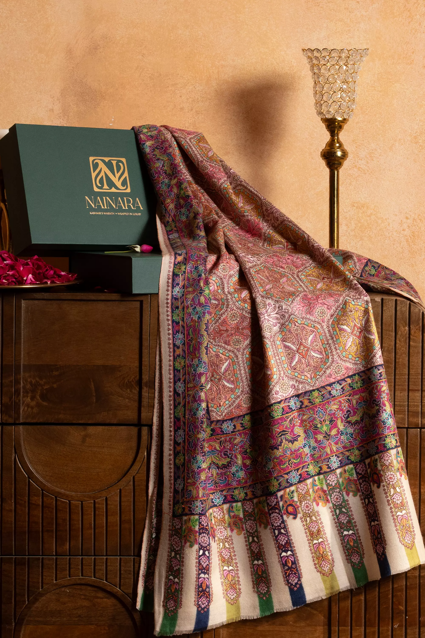 Pashmina Jamawar Shawl with Kalamkari Border Ladies