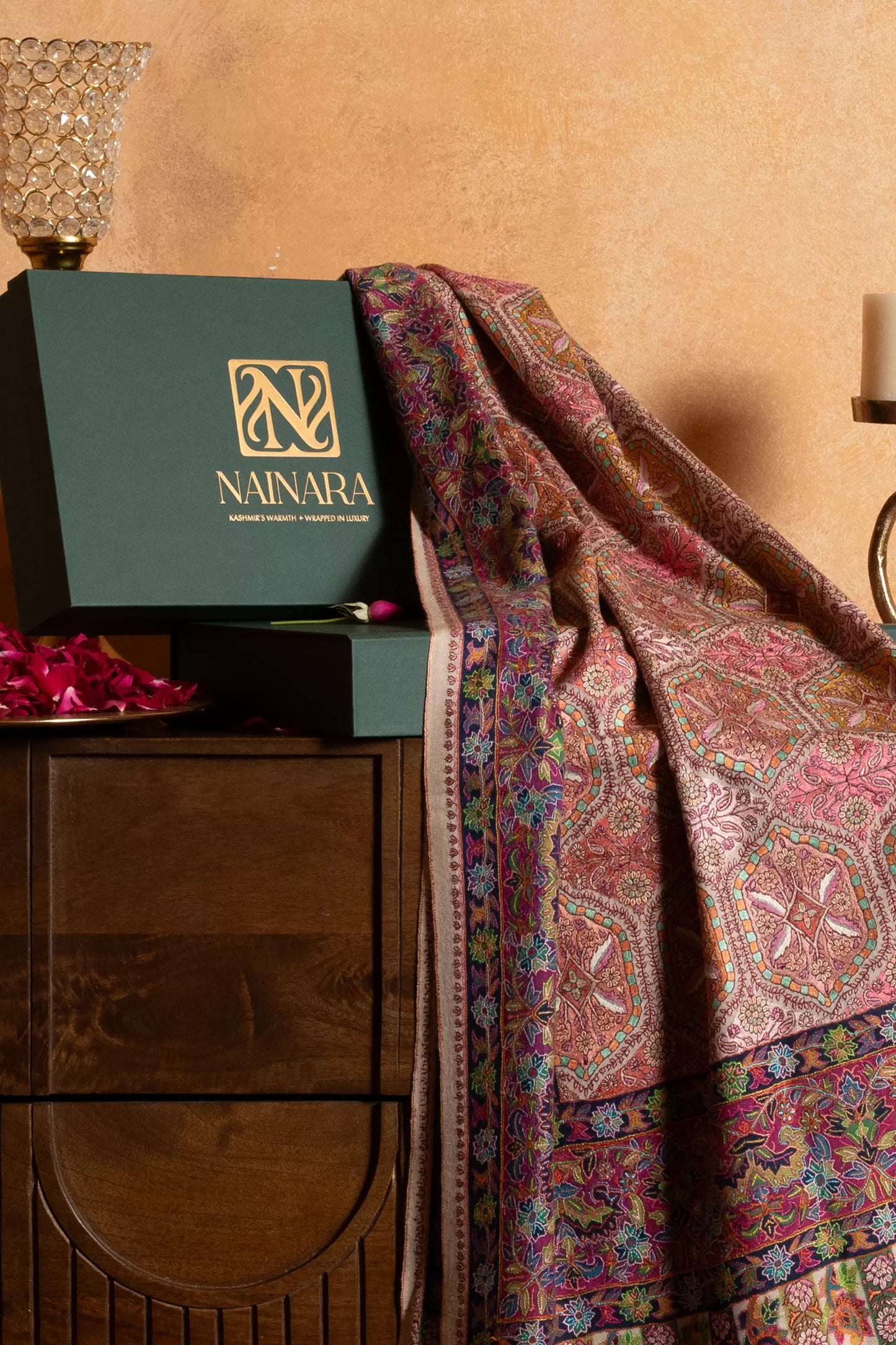 Pashmina Jamawar Shawl with Kalamkari Border Ladies
