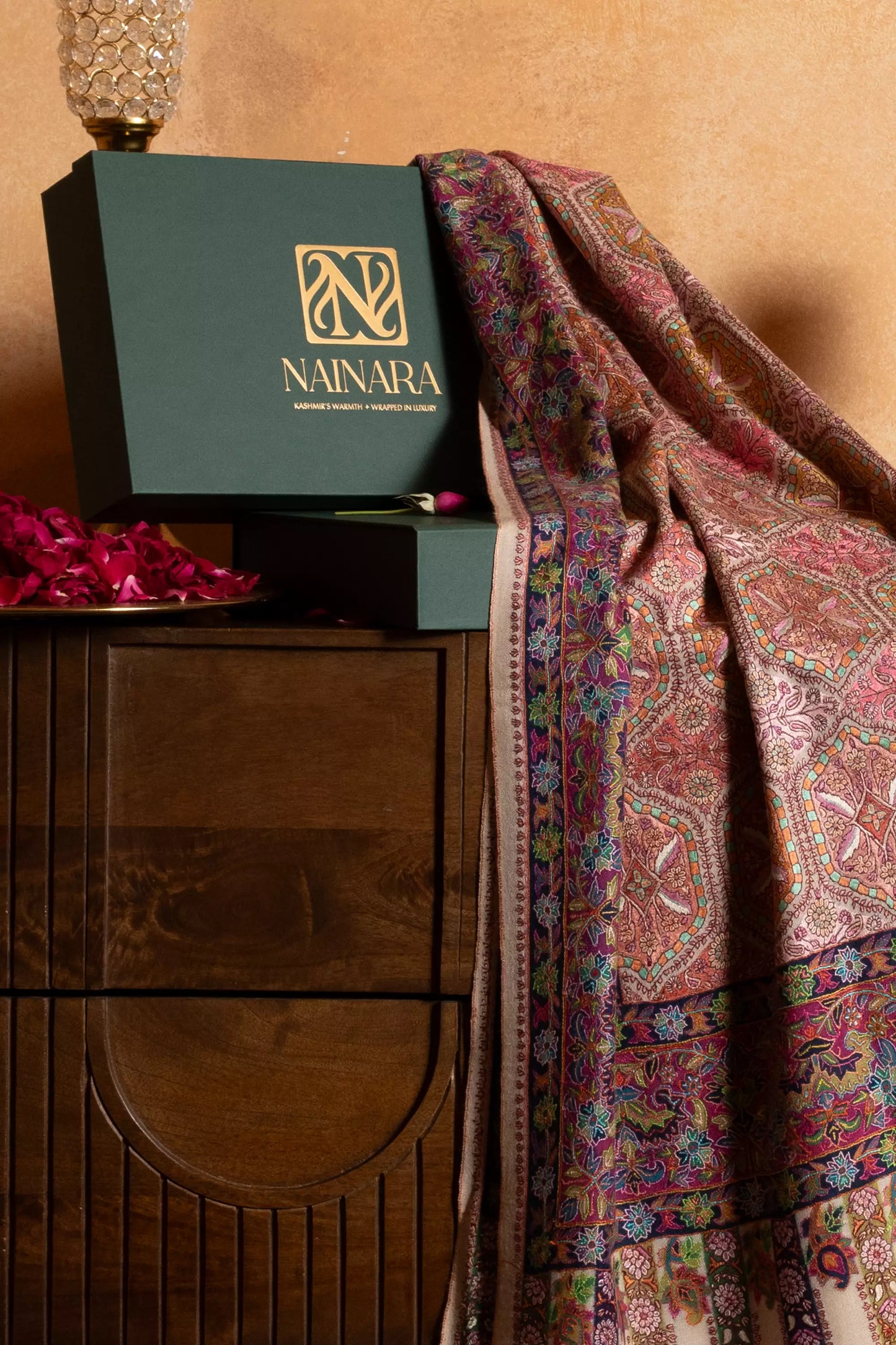 Pashmina Jamawar Shawl with Kalamkari Border Ladies