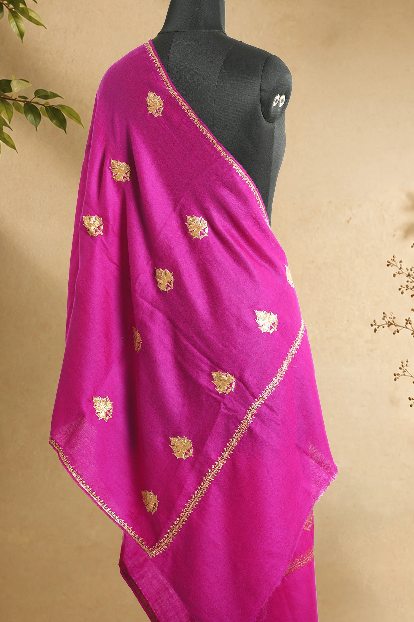Rani Pink Stole with Tilla Bootis